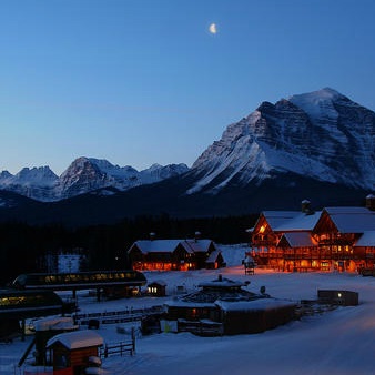 Lake Louise Night Snowshoe Tour