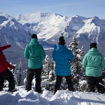 Lake Louise Scenic Snowshoe Tour