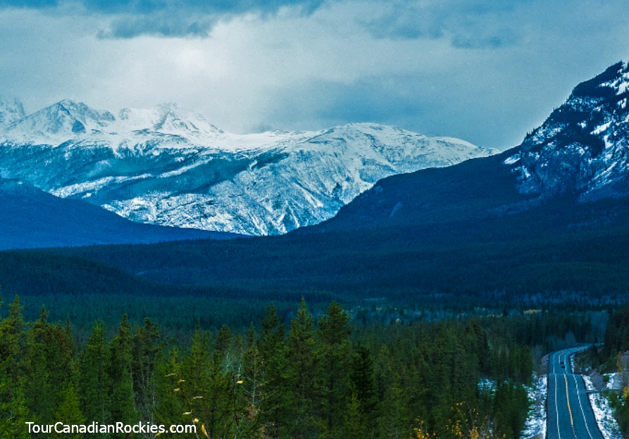 Book Icefields Parkway Discovery to Jasper from Calgary