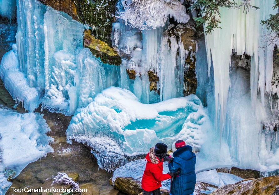 Jasper Maligne Canyon Ice Walk