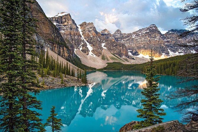 Lake Louise, Banff, Moraine Lake Tour from Calgary or Banff